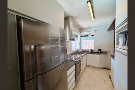 36_photo/952744675b.8d9d2e8c4e07ca84-ATLAS-bed03ebd-a4e6-4bce-8c9a-fa331c7af29c.jpg de casa à venda com 4 quartos, 254m² em Jurerê Internacional, Florianópolis