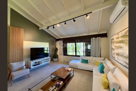 3_photo/952744675b.8d9d2e8c4e07ca84-ATLAS-dd6e835c-79d0-4992-ad10-915301b2d048.jpg de casa à venda com 4 quartos, 254m² em Jurerê Internacional, Florianópolis