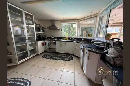 4_photo/9527446773.088740a96a860cc5-ATLAS-0299beaa-6e82-4f8a-adaa-16bab68d5df5.jpg de casa à venda com 4 quartos, 257m² em Jurerê, Florianópolis