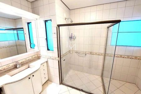 14_photo/95274467b1.8c50d63e4d766ae8-ATLAS-b57cf857-9760-4e9a-8ca3-4c678faae89b.jpg de casa à venda com 5 quartos, 360m² em Jurerê Internacional, Florianópolis