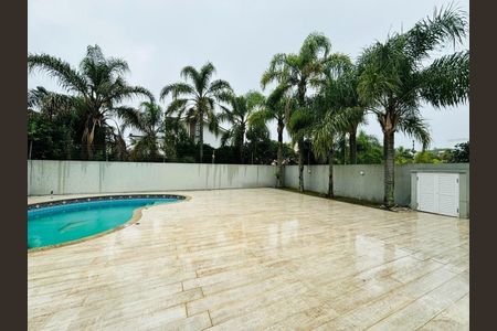 12_photo/95274467bf.82dfd85ef928e01e-ATLAS-7ceede75-2837-4f2b-8872-2f455551fae3.jpg de casa à venda com 3 quartos, 412m² em Jurerê Internacional, Florianópolis