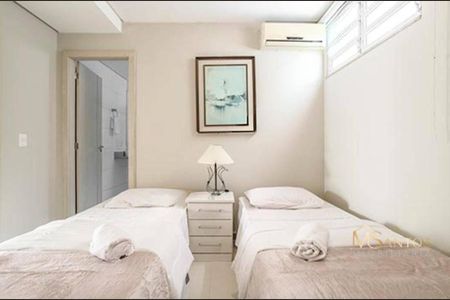 16_photo/95274467cf.cb2272fcfeb20142-ATLAS-d87ad9ee-daa8-4e0b-b772-c691e20a4ad8.jpg de casa à venda com 8 quartos, 600m² em Jurerê Internacional, Florianópolis