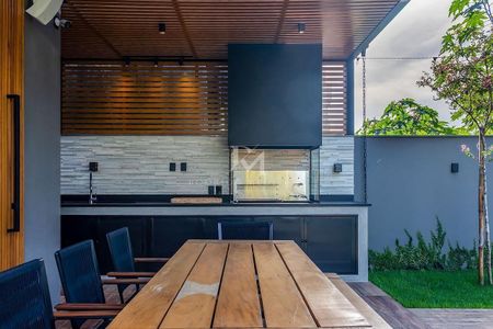 27_photo/9527446801.04c16ff0d284adb7-ATLAS-6f543829-b3fe-4d56-87f1-e8bcbdcdd94e.jpg de casa à venda com 4 quartos, 564m² em Jurerê Internacional, Florianópolis