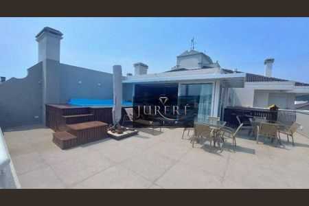 2_photo/95274468a3.8d983f436c292bbf-ATLAS-ca7b60e7-ec1b-4068-94ee-d96858e1d2ac.jpg de casa à venda com 3 quartos, 350m² em Jurerê, Florianópolis