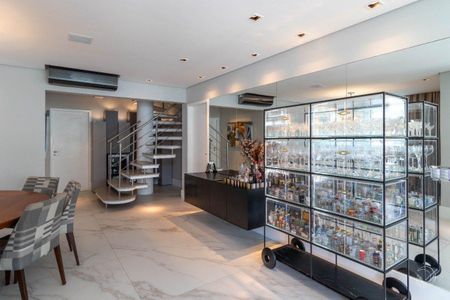 17_photo/95274468bd.ee900595b1cd469c-ATLAS-53d1ecd3-7678-4f2e-b723-b79e52b7bee2.jpg de apartamento à venda com 5 quartos, 347m² em Jurerê, Florianópolis