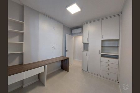 23_photo/9527446939.ccc02a2f88c67fb9-ATLAS-a802e5d8-b8d3-483f-b0f3-2a3109e8face.jpg de apartamento à venda com 3 quartos, 111m² em Jurerê, Florianópolis