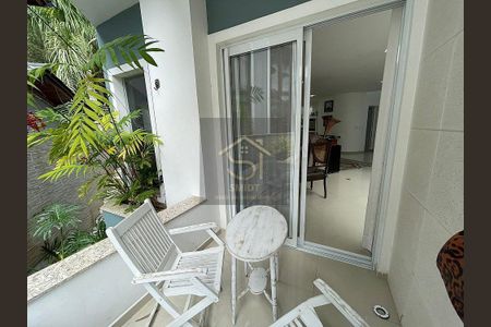 33_photo/9527446e29.974d063b20acfe41-ATLAS-db982c82-7bc3-497d-a77e-e626c7baed2d.jpg de casa para alugar com 4 quartos, 450m² em Jurerê, Florianópolis