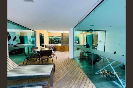 3_photo/9527446e2b.2b877e61876d3ebe-ATLAS-d120c28f-2c16-42e8-8e5c-7cdc3c221624.jpg de apartamento à venda com 3 quartos, 233m² em Jurerê, Florianópolis