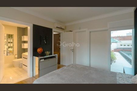 18_photo/9527446e4f.f0d246bad4da1cd5-ATLAS-7b5eb1db-5d80-4a36-ac49-59ee71fe28ea.jpg de casa à venda com 5 quartos, 475m² em Jurerê, Florianópolis