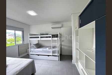 31_photo/9527446f17.96e81d73ac213d8c-ATLAS-a94ba652-5fee-4e7f-942a-faa5295a48fb.jpg de casa à venda com 4 quartos, 237m² em Jurerê, Florianópolis