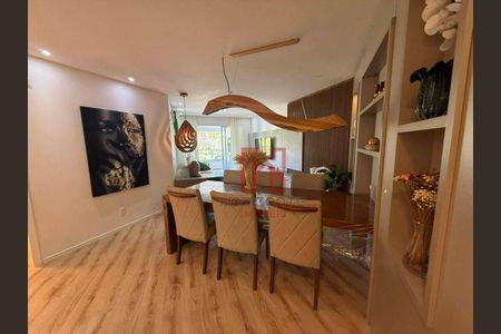 6_photo/9527446f6b.b031e7307a78c0c5-ATLAS-3befe2ff-37ee-4197-899f-e9f97d30962c.jpg de apartamento à venda com 3 quartos, 105m² em Jurerê, Florianópolis