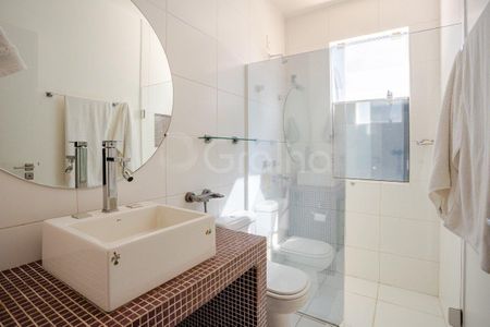 15_photo/9527446fb7.faecce82d0fac38b-ATLAS-0fe6bffe-74e4-47d7-b121-a497b3b7c4b2.jpg de casa à venda com 4 quartos, 279m² em Jurerê, Florianópolis