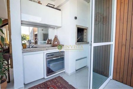 5_photo/9527446fcb.e3fda0f642fdd284-ATLAS-61dcc14e-9918-4ed0-aea1-4f3a93285e43.jpg de apartamento à venda com 3 quartos, 185m² em Jurere Leste, Florianópolis