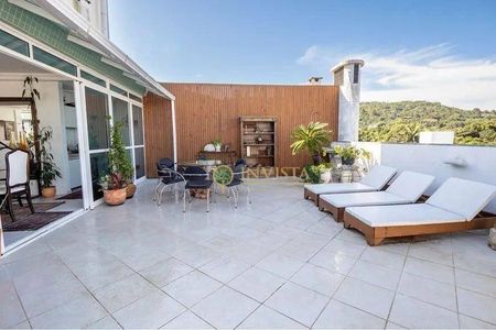 4_photo/9527446fcb.e3fda0f642fdd284-ATLAS-7a0d2380-e0dd-4a4e-8b9d-becfd692e124.jpg de apartamento à venda com 3 quartos, 185m² em Jurere Leste, Florianópolis
