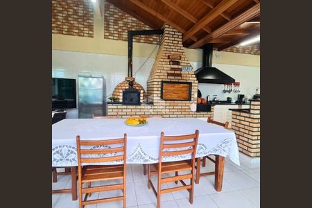 11_photo/952744701f.7074836f32d875df-ATLAS-ffb92be7-99f9-4533-9d8f-ae73efff42c8.jpg de casa à venda com 4 quartos, 346m² em Jurerê, Florianópolis