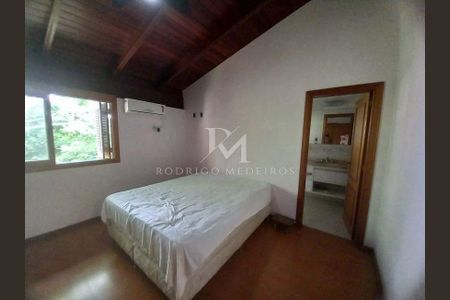 6_photo/9527447023.adbb37f92a381176-ATLAS-4a5f6f4f-ab04-4264-a4e8-80ccd2d16a8e.jpg de casa à venda com 5 quartos, 430m² em Jurerê, Florianópolis