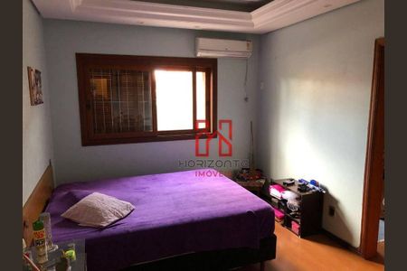 8_photo/9527447023.adbb37f92a381176-ATLAS-ed8a5198-0faa-4dee-8e10-dea32b35b972.jpg de casa à venda com 7 quartos, 430m² em Jurerê, Florianópolis