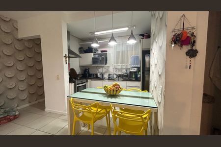 8_photo/952744702d.3e4e94f1d4f4e92a-ATLAS-d8def8b0-550d-4f59-8b0d-a5b7d252d3fd.jpg de apartamento à venda com 3 quartos, 137m² em Jurere Leste, Florianópolis