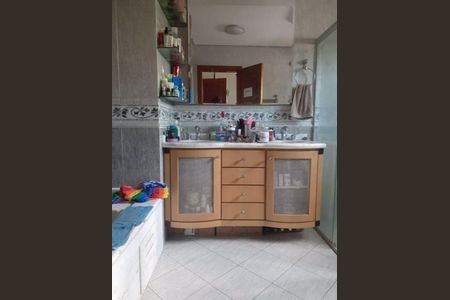 4_photo/952744703f.4b1885837c1b9428-ATLAS-2dbceadd-88dd-4cd8-b978-ed7f2e60d93d.jpg de casa à venda com 4 quartos, 430m² em Jurerê, Florianópolis