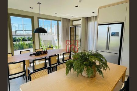 11_photo/9527447067.9b7e622c7b39dd2d-ATLAS-a8791a4d-e498-4fa3-9281-ebeb1eba8fcb.jpg de apartamento à venda com 1 quarto, 40m² em Jurerê, Florianópolis