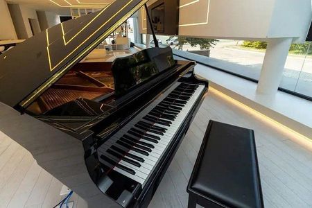 2_photo/95274470a9.fe96b63aec789ef1-ATLAS-071b5c93-eb1c-413d-a8aa-e03c7f5fa21b.jpg de casa à venda com 7 quartos, 285m² em Jurerê Internacional, Florianópolis