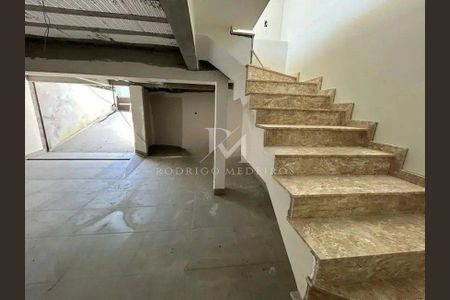 8_photo/9527447121.e1f08e68a0b825e7-ATLAS-abe3326f-3b7f-4f60-83ee-b6d69fdaead6.jpg de casa à venda com 3 quartos, 263m² em Jurerê, Florianópolis