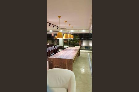 3_photo/9527447125.251e13f2e22bba07-ATLAS-2427d0cf-4b77-4b28-8a2d-a100d63e506c.jpg de apartamento à venda com 1 quarto, 55m² em Jurerê, Florianópolis