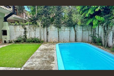 12_photo/9527447127.daef4070947673a7-ATLAS-85f15901-e59c-4faf-ad2b-2cc22adbfdc3.jpg de casa à venda com 3 quartos, 331m² em Jurerê, Florianópolis
