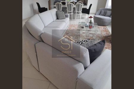 5_photo/952744726d.37ec7caf53d1e0db-ATLAS-191ec78e-1900-45cb-b320-9b036b77f73b.jpg de casa de condomínio à venda com 4 quartos, 400m² em Jurerê, Florianópolis