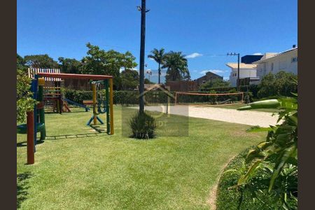 6_photo/952744726d.37ec7caf53d1e0db-ATLAS-a40ed7fc-dffb-4b35-aaab-ed373e3cdaef.jpg de casa de condomínio à venda com 4 quartos, 400m² em Jurerê, Florianópolis