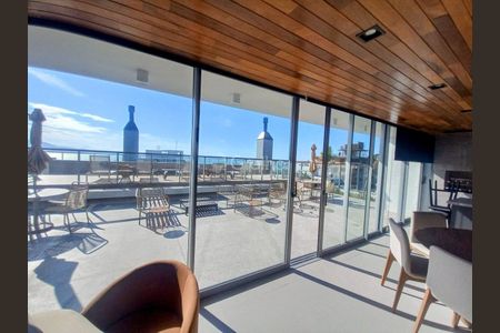 37_photo/952744799b.162a85596151205f-ATLAS-e2e3e7c2-c0b5-4f09-9b13-4e60c4181a81.jpg de apartamento à venda com 3 quartos, 123m² em Jurerê, Florianópolis