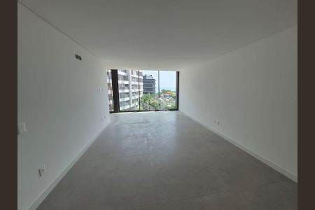 4_photo/9527447a2d.93b9f9d9f707e023-ATLAS-70a0f981-3391-42ba-9ffe-acd2b43fa971.jpg de apartamento à venda com 2 quartos, 120m² em Jurerê, Florianópolis