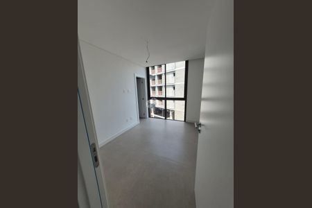 13_photo/9527447a2d.97515fb33bb6e9f7-ATLAS-73e471b0-ade7-4ac9-9964-1908a9dfdf8b.jpg de apartamento à venda com 2 quartos, 120m² em Jurerê, Florianópolis