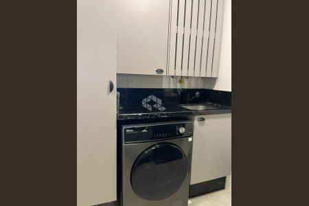 6_photo/9527447a35.8a52a8b228f7b1d3-ATLAS-0ffdde64-a6e8-48fa-bc30-0b43e9df5077.jpg de apartamento à venda com 2 quartos, 90m² em Jurerê, Florianópolis