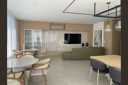 9_photo/9527447a35.8a52a8b228f7b1d3-ATLAS-3770b1e2-2b9a-4f53-8564-8e33a3bf7973.jpg de apartamento à venda com 2 quartos, 90m² em Jurerê, Florianópolis