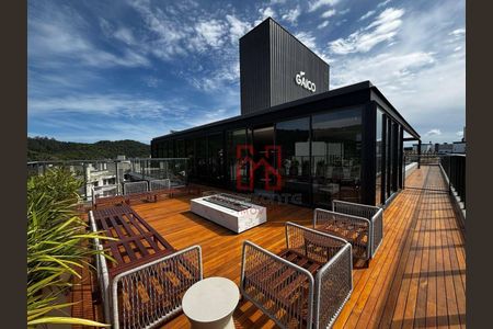 3_photo/9527447a35.bdcd3868843e7ba0-ATLAS-08b8ef9b-1aec-4e5f-a5a1-2032f91407ca.jpg de apartamento à venda com 3 quartos, 109m² em Jurerê, Florianópolis