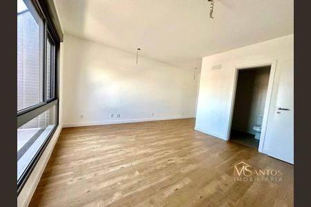 18_photo/9527447a41.8d58302081ee8e40-ATLAS-0f4e15a4-87c7-4bf2-b17e-80e1a61c59de.jpg de apartamento à venda com 4 quartos, 211m² em Jurerê, Florianópolis