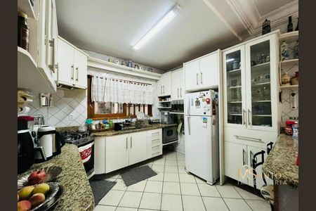 6_photo/9527447aa9.998e17c0ad9a15de-ATLAS-241c5ac2-e361-4ffb-a3d0-4263423cd8aa.jpg de casa à venda com 5 quartos, 350m² em Jurere Leste, Florianópolis