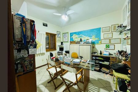 13_photo/9527447aa9.998e17c0ad9a15de-ATLAS-91341d62-62ae-4ef4-92e2-1db8e67542b3.jpg de casa à venda com 5 quartos, 350m² em Jurere Leste, Florianópolis