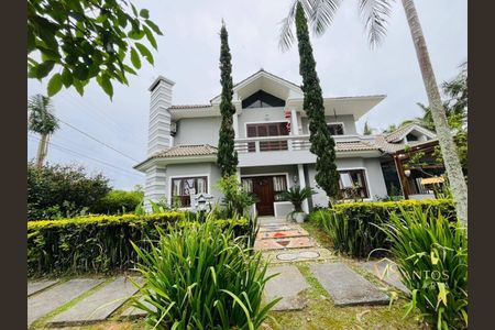 3_photo/9527447aa9.998e17c0ad9a15de-ATLAS-e5c39d0a-5785-42f8-b426-df4b39bb0bcb.jpg de casa à venda com 5 quartos, 350m² em Jurere Leste, Florianópolis
