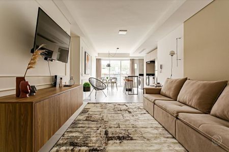 1_photo/9527447ac3.3e309cec4d0f7e9e-ATLAS-5785ebea-f005-427d-b6ba-a9c0296da7a7.jpg de apartamento à venda com 2 quartos, 80m² em Jurerê, Florianópolis