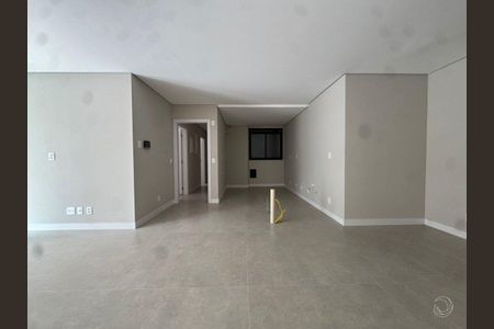 6_photo/9527447ad3.a2315cc8bd317cfa-ATLAS-ae5a66d8-d7cf-4404-9f12-6bbfadbfc2b2.jpg de apartamento à venda com 3 quartos, 131m² em Jurerê, Florianópolis