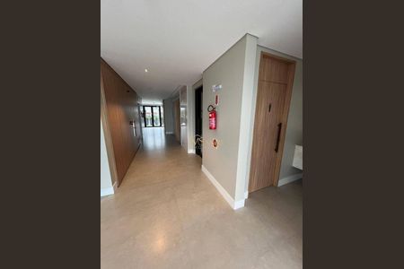 2_photo/9527447b31.a7ea601aded451ce-ATLAS-07d70ed7-e679-4b13-9890-aaaf4e65dd3d.jpg de apartamento à venda com 3 quartos, 127m² em Jurerê, Florianópolis