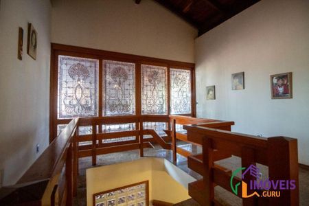 4_photo/9527447b69.84e26749ec0ff23f-ATLAS-4dd7b878-9bf9-46ff-a0c9-07937db74abd.jpg de casa à venda com 5 quartos, 430m² em Jurerê, Florianópolis
