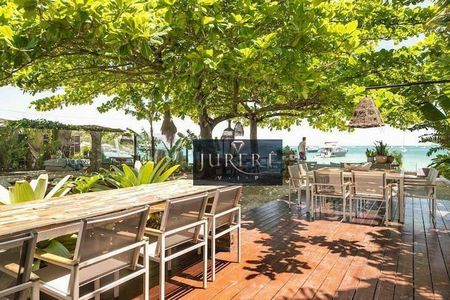 5_photo/9527447bbb.fe96b63aec789ef1-ATLAS-289f2f84-57e2-4e5a-8560-e3a47acb1647.jpg de casa à venda com 8 quartos, 300m² em Jurerê, Florianópolis