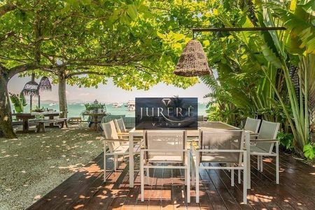 5_photo/9527447bbb.fe96b63aec789ef1-ATLAS-e92af437-ae65-4c21-ac2a-70a37b76226e.jpg de casa à venda com 8 quartos, 300m² em Jurerê, Florianópolis