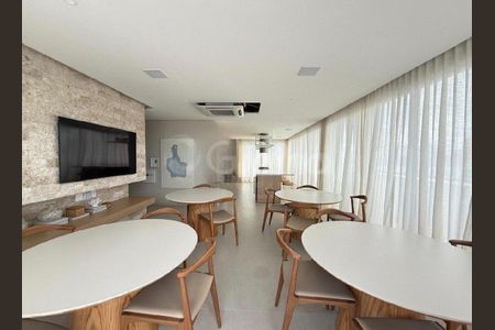 16_photo/9527447bd5.b918f6eb0f600e30-ATLAS-9e8408cf-7725-4b14-aeae-a0ff6e3c8a8c.jpg de apartamento à venda com 3 quartos, 130m² em Jurerê, Florianópolis