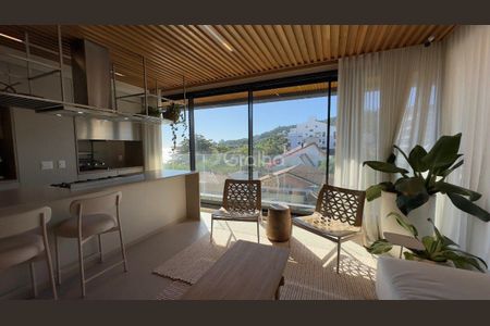 8_photo/9527447bdb.980f7dc2f2d81f2a-ATLAS-a9102f3e-3e22-4518-a19d-ed177d94562e.jpg de apartamento à venda com 3 quartos, 134m² em Jurerê, Florianópolis