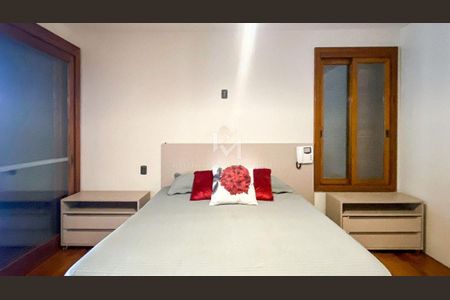 7_photo/952744f593.826aa08d214c4ef3-ATLAS-b64952b7-b11a-49a0-8ecd-ba8e566d828a.jpg de casa à venda com 3 quartos, 357m² em Jurerê Internacional, Florianópolis