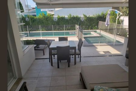 39_photo/952744f61b.873c8b8e47666640-ATLAS-e318952f-207a-4e3d-83ef-e797226642c7.jpg de casa à venda com 5 quartos, 423m² em Jurerê Internacional, Florianópolis